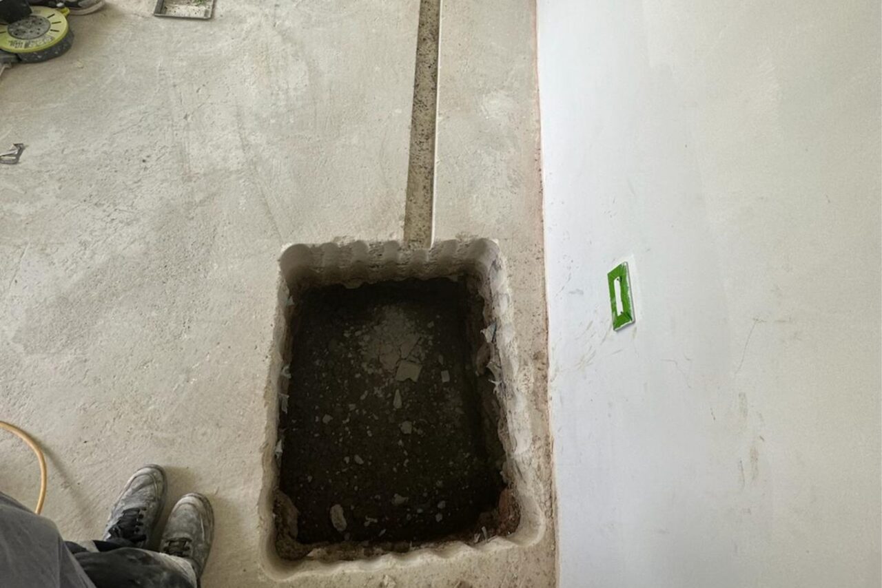 Stitch Drilling for an Underground Safe