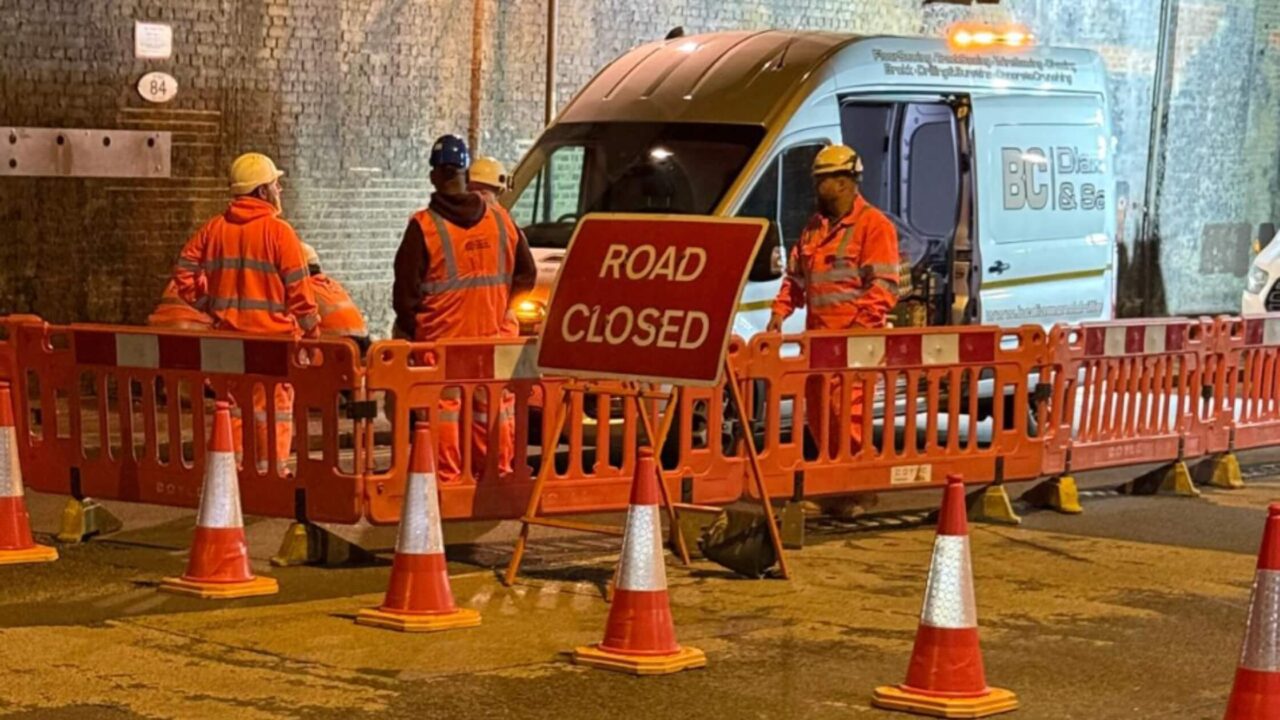 Drilled Fixings for New Crash Barrier – Croydon